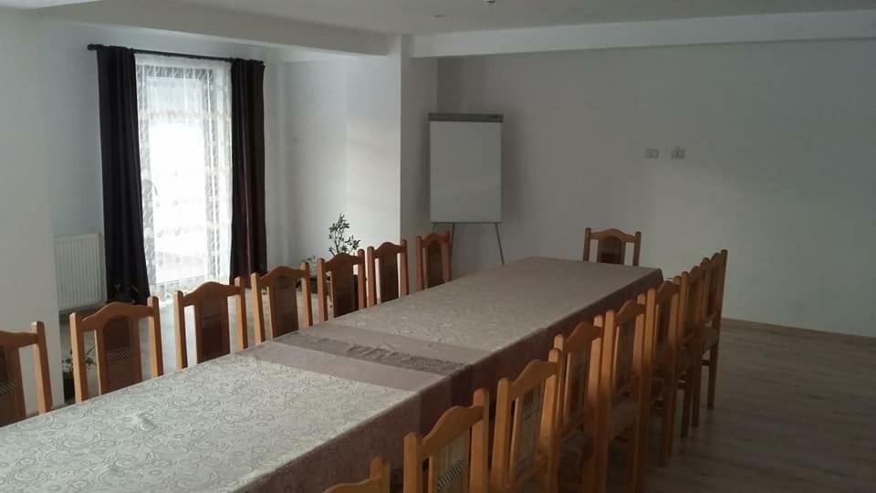Pensiunea Poiana Soarelui Tarkő Kültér fotó