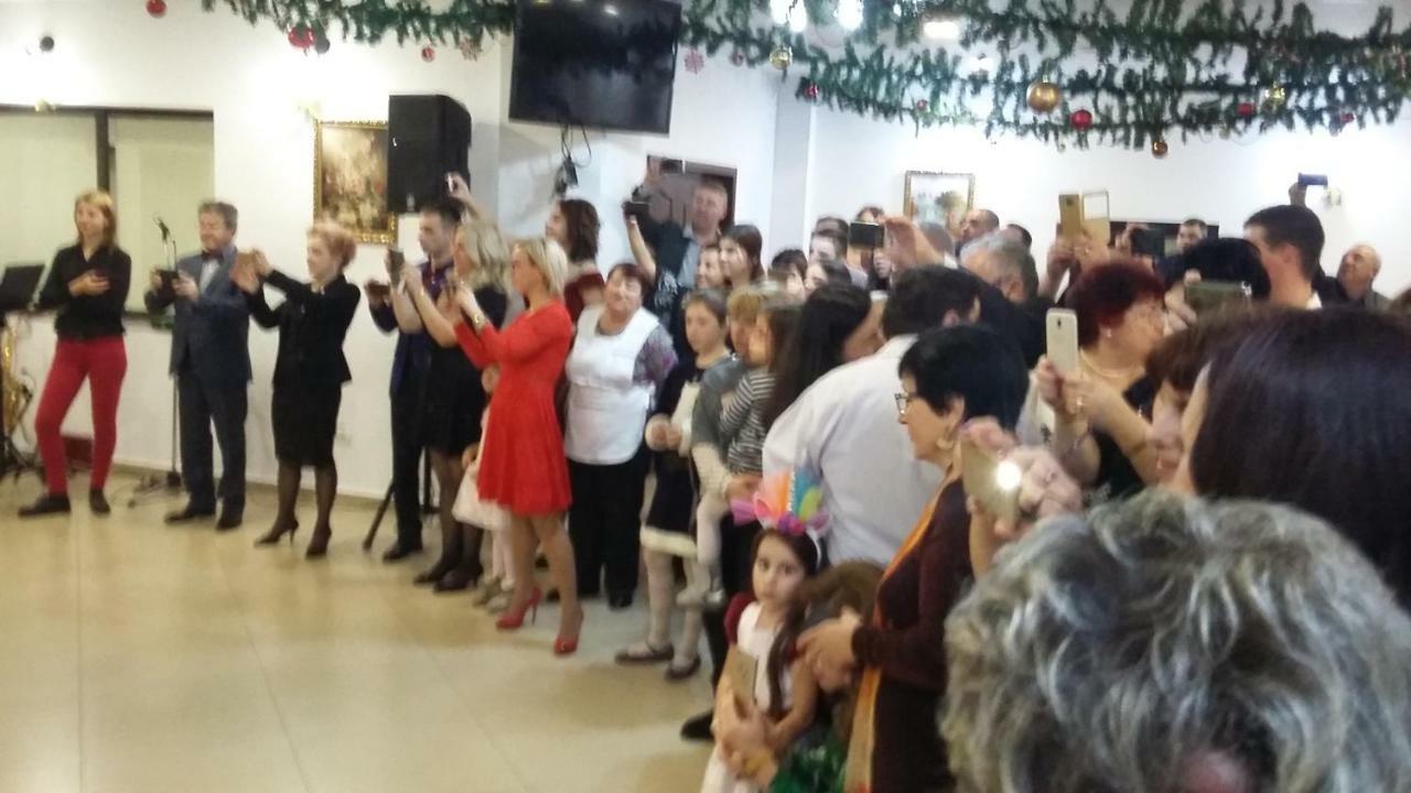 Pensiunea Poiana Soarelui Tarkő Kültér fotó