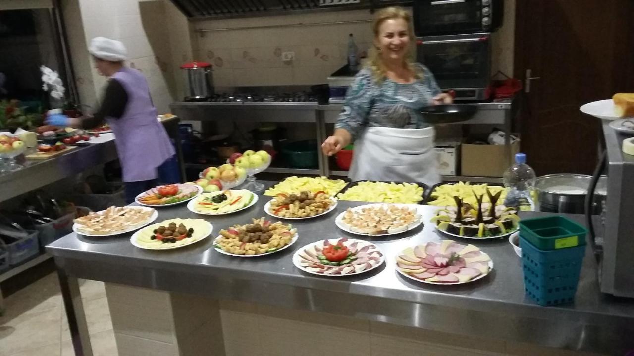 Pensiunea Poiana Soarelui Tarkő Kültér fotó